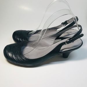 Anthropologie Biviel Slingback Shoes Size 4